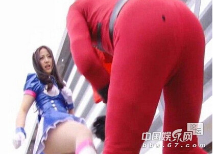 图解zen女战士系列：《特装女搜查官:斗气冤家好姐妹》(22)(点击浏览下一张趣图)