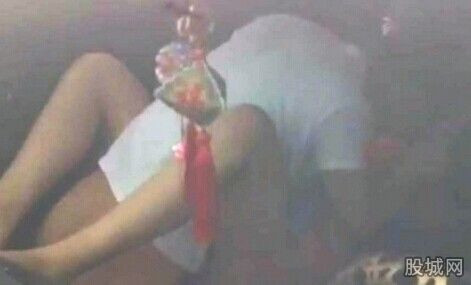 性姿势：男上女下式(4)(点击浏览下一张趣图)