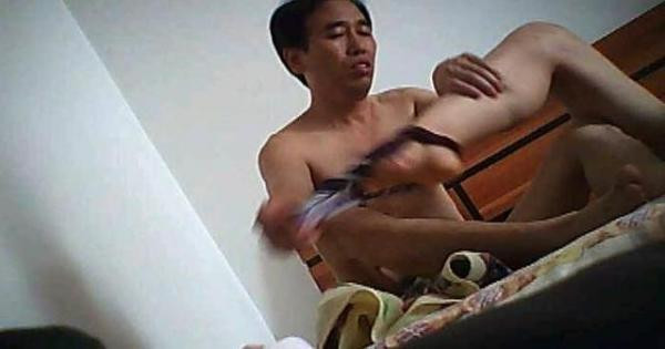 合租隔壁传来啪啪声 合租内蒙女孩张磊(2)(点击浏览下一张趣图)