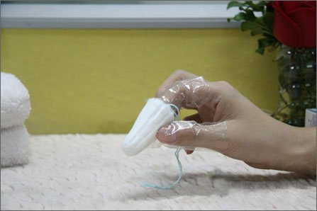 卫生棉条真人使用图片(3)(点击浏览下一张趣图)