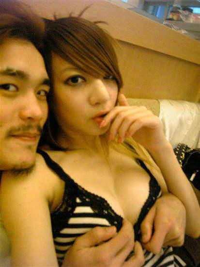 玉女吹箫口交技巧 怎么帮老公吹箫(点击浏览下一张趣图)