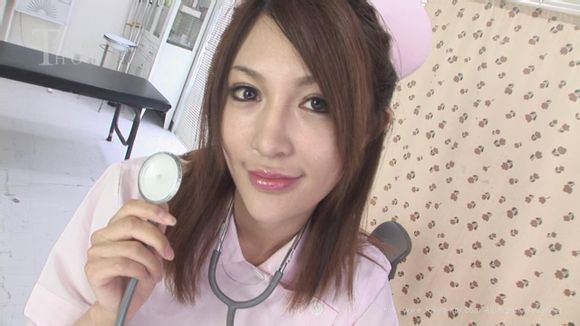 雾岛奈津美 制服诱惑(2)(点击浏览下一张趣图)