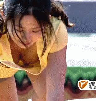非洲人与黑猩猩杂交 黑猩猩和人杂交视频(6)(点击浏览下一张趣图)