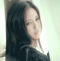 母乳挤奶视频h动态图：吃奶门事件完整照片(4)(点击浏览下一张趣图)