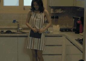 大胸女的奶邪恶动态图 lol女英雄禁傉h吸奶gif动态图(4)(点击浏览下一张趣图)