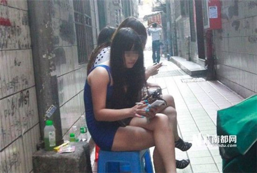 东莞20p东莞厚街鸡婆图片(6)(点击浏览下一张趣图)