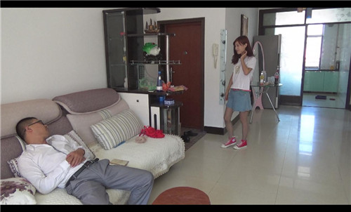 闻美女的脚 高清足底内涵图片(点击浏览下一张趣图)