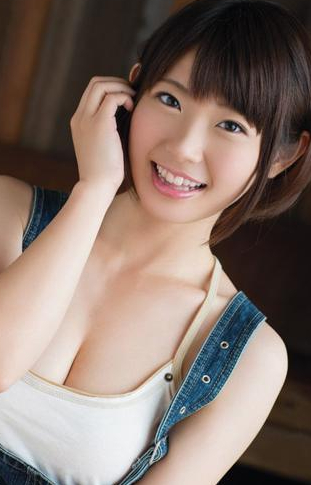逢田美波 掉落泳衣图片(3)(点击浏览下一张趣图)