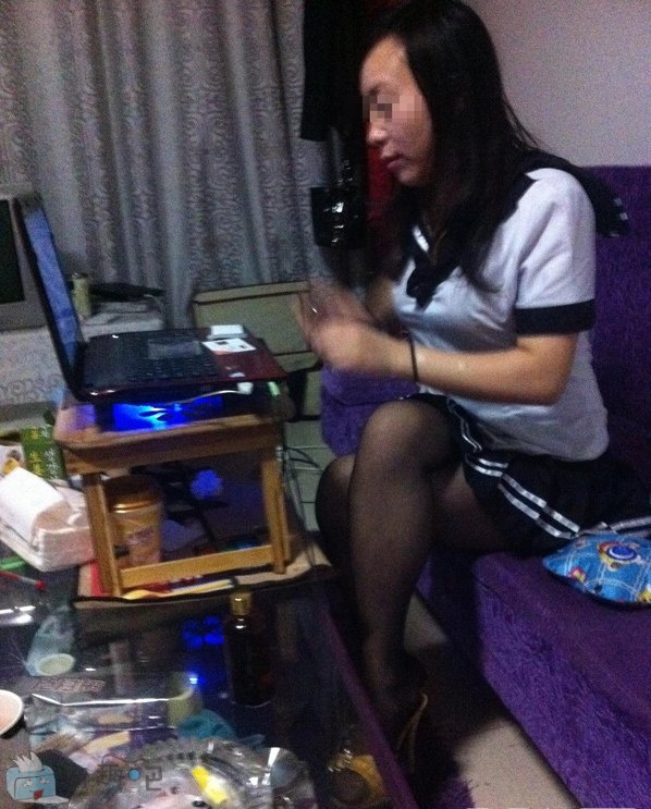 合肥纤丝阁按摩会所，警方扫黄图片(8)(点击浏览下一张趣图)