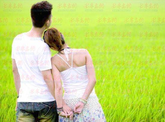 老公和老婆肉麻对话 老公老婆对话录(点击浏览下一张趣图)