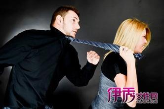 男人对女人攻心28招,小女人为何喜欢老男人?(点击浏览下一张趣图)