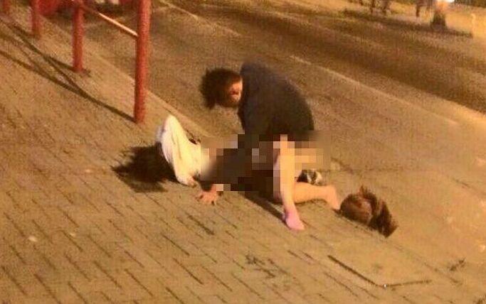 野战门事件完整照片(30张图)(3)(点击浏览下一张趣图)
