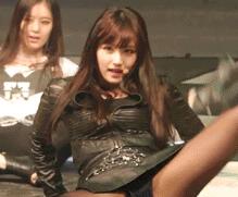 李毅吧黑木耳动态图：性高超潮相片女人被叉为什么要流泪(5)(点击浏览下一张趣图)