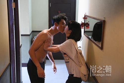 被强吻后女生心理 男生强吻女生的心理(点击浏览下一张趣图)