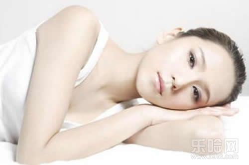 乳头分成两瓣 乳头皲裂怎么样好的快(点击浏览下一张趣图)
