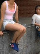 莞式双飞服务体验 东莞扫黄莞式服务图片 莞式服务全套详解图片(4)(点击浏览下一张趣图)