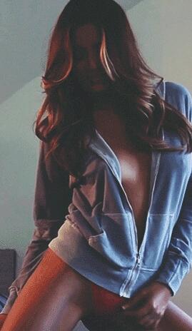 摸美女奶子图片大图 韩国女团排舞gif动态图女团福利gif(6)(点击浏览下一张趣图)