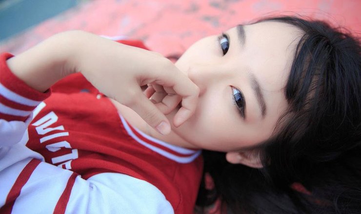 清纯校花美女的唯美(4)(点击浏览下一张趣图)
