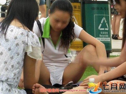 95张柏芝的黑木全套图片：张柏芝无遮挡黑木图片全集(3)(点击浏览下一张趣图)
