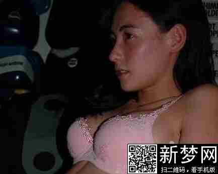 95张柏芝的黑木全套图片：张柏芝无遮挡黑木图片全集(19)(点击浏览下一张趣图)