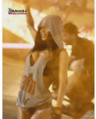 女装子触手榨精女体化 触手子宫产卵动漫美女邪恶动态图(7)(点击浏览下一张趣图)