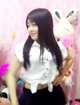 天上人间双响炮 皇家壹号最美公主图片 雪儿为什么绰号弹簧(7)(点击浏览下一张趣图)