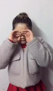 腐女最爱重口味微小说邪恶漫画图 腐女吧男男动态图 色列漫画腐女的生活图片(8)(点击浏览下一张趣图)