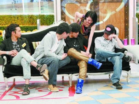周杰伦不爱穿内裤(点击浏览下一张趣图)