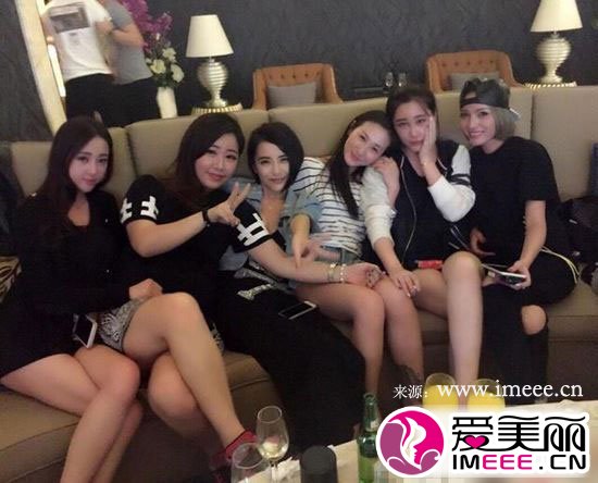 朴孝敏为什么叫骚敏 王思聪睡tara图片曝光 十七岁巨型乳霸(7)(点击浏览下一张趣图)