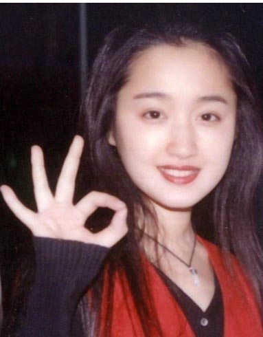 杨钰莹红楼醉高官 杨钰莹红楼小说第二章 杨钰莹与赖昌星浴照图(8)(点击浏览下一张趣图)