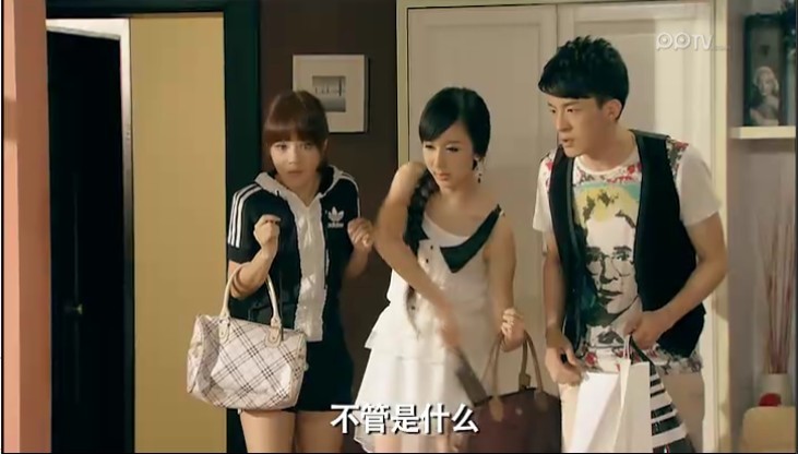 爱情公寓陈美嘉凸点 子乔看美嘉胸部(5)(点击浏览下一张趣图)