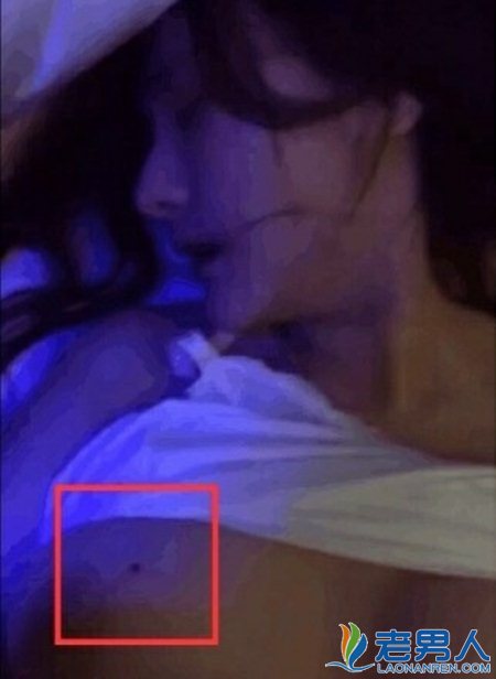 杨幂醉酒视频13分钟完整视频截图欣赏 假杨幂视频在哪能看到福利图片(6)(点击浏览下一张趣图)