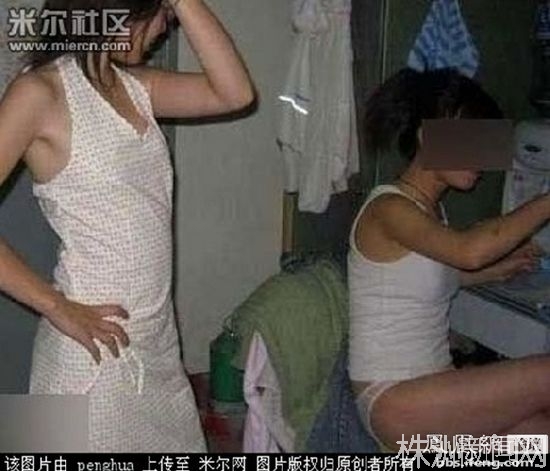 最真实大学女生寝室图片 女生宿舍223 寝室410 502寝室(7)(点击浏览下一张趣图)