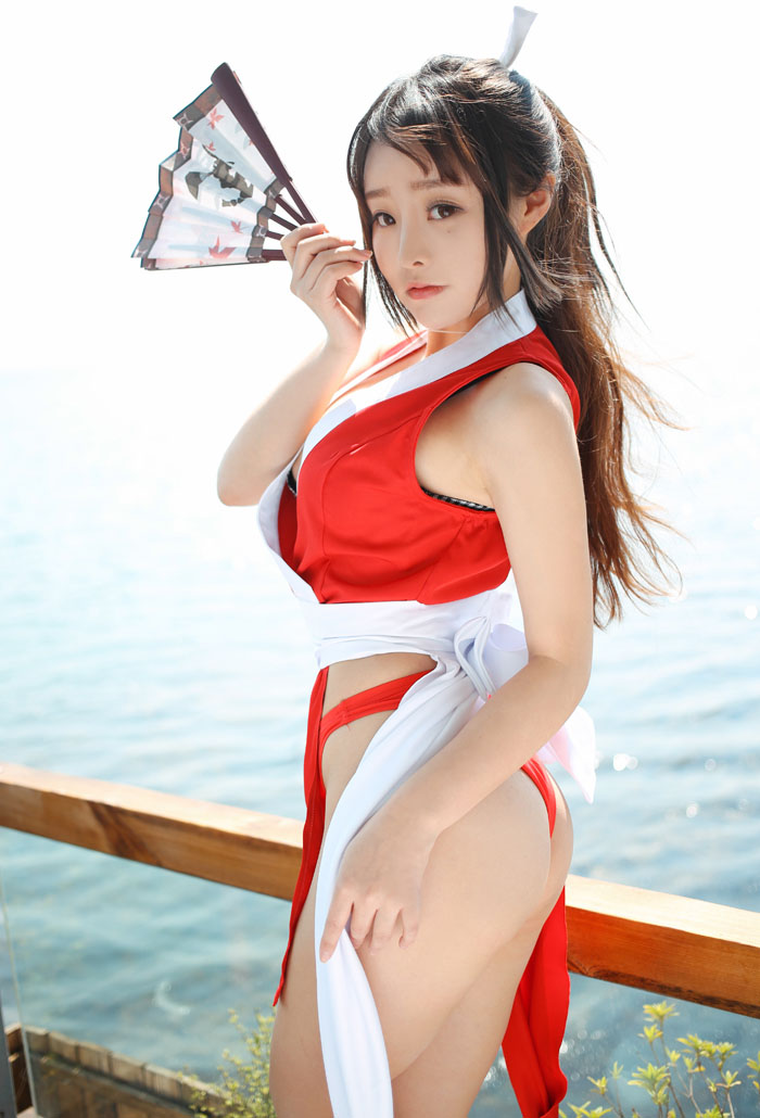 秀女郎柳侑绮不知火舞专题写真图片(5)(点击浏览下一张趣图)