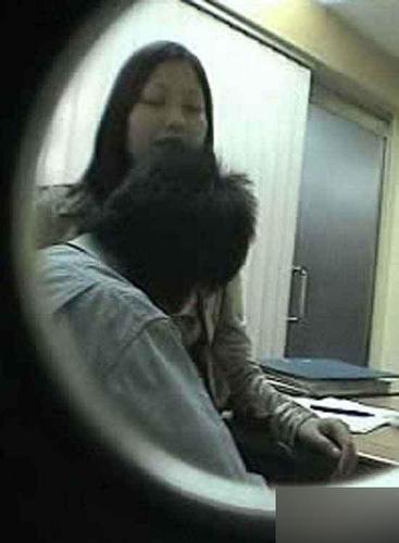 老总和秘书办公室偷情(点击浏览下一张趣图)