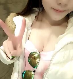 广州黑人祸害中国姑娘 和黑人滚单gif：黑人干中国姑娘图(7)(点击浏览下一张趣图)