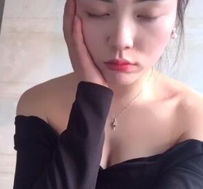 跪下来舔我的jb动态图：怎么舔女人明道最爽(7)(点击浏览下一张趣图)