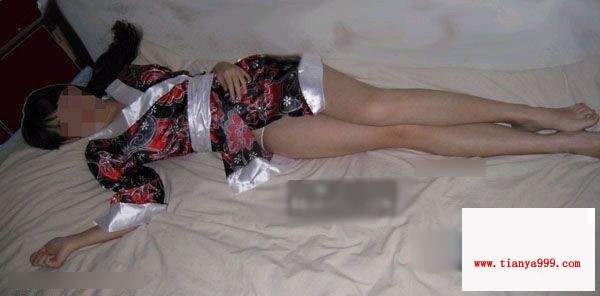 夫妻真实交友网站内部图：出租房换租妻完整版(9)(点击浏览下一张趣图)