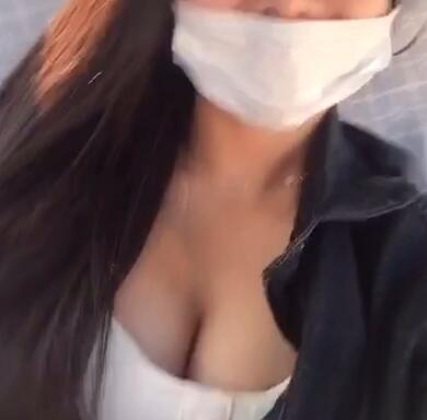 小女孩体检全身：日本体检邪恶动态图(7)(点击浏览下一张趣图)