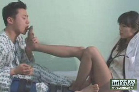 恋足俱乐部不耻一幕恋足图片(点击浏览下一张趣图)