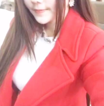 五岁的孩子吃母乳视频gif：儿子九岁了还吃母乳(5)(点击浏览下一张趣图)