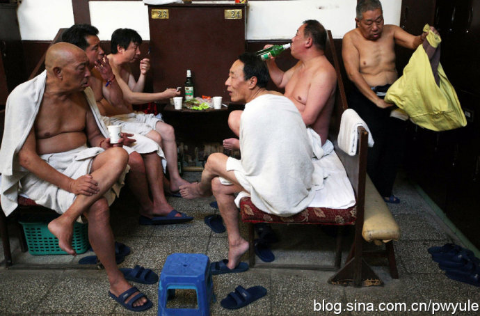 老澡堂子照片 澡堂曹大爷全部内容(2)(点击浏览下一张趣图)