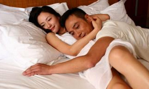 夫妻床上肉麻的情话(点击浏览下一张趣图)