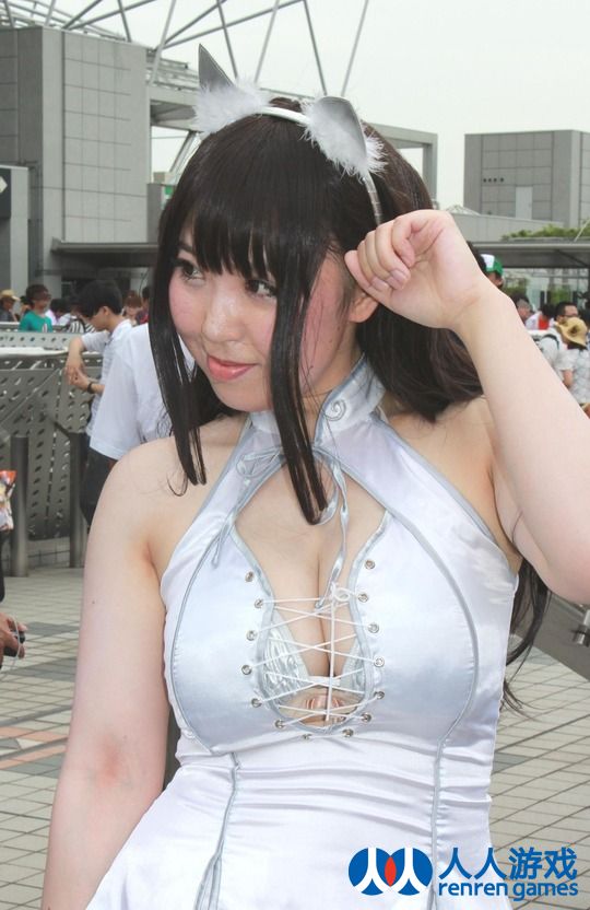 瑟瑟cos正片视频 祸国cos井井视频正片 卖肉cos图片(2)(点击浏览下一张趣图)