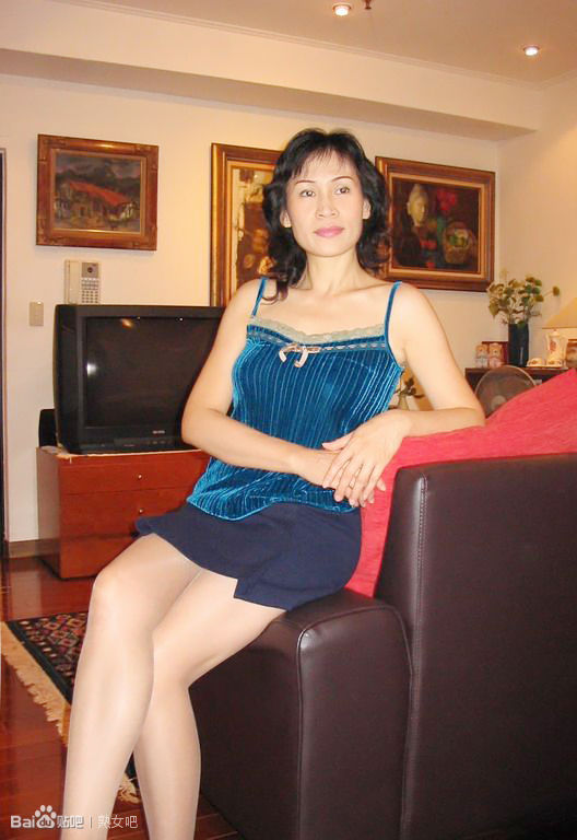 小蜗牛100张图片 小蜗牛1990蓝色衣 小蜗牛熟女系列393集(点击浏览下一张趣图)