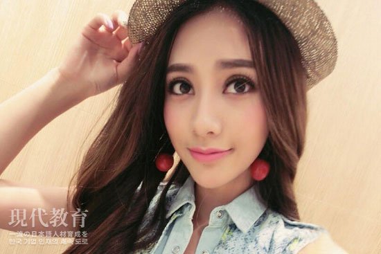中非混血儿美女刘欣美 中俄混血儿美女(4)(点击浏览下一张趣图)