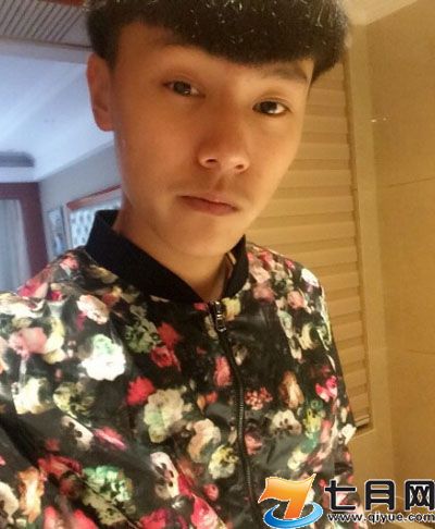 王晨正家庭背景资料曝光(点击浏览下一张趣图)