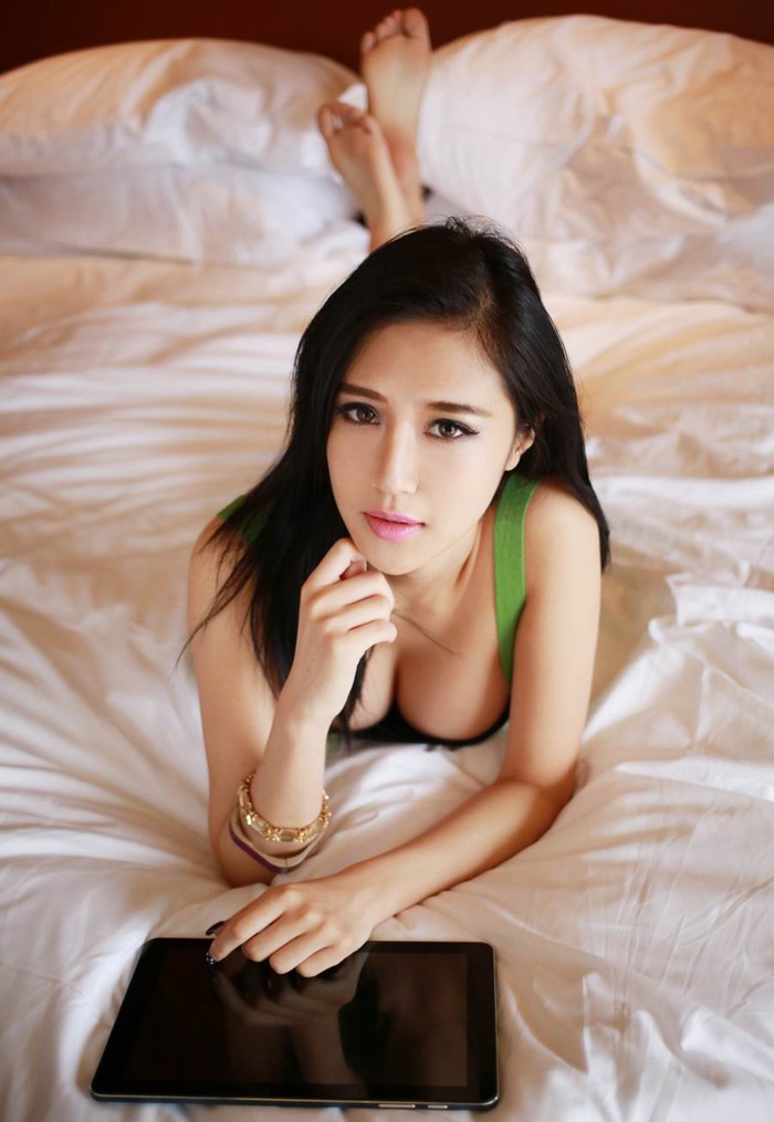 与同学母亲的秘密 教舞蹈的妈妈蒋玲5(点击浏览下一张趣图)