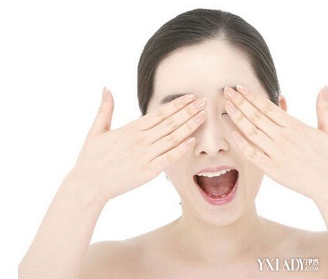 怎样才能让颈部变白？(点击浏览下一张趣图)