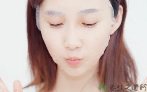如何辨别毒面膜呢？(点击浏览下一张趣图)